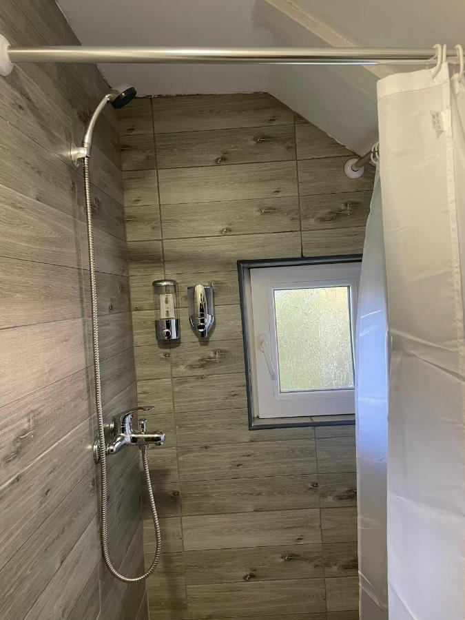 Apartmani Marija Zemun Zemun Polje Экстерьер фото