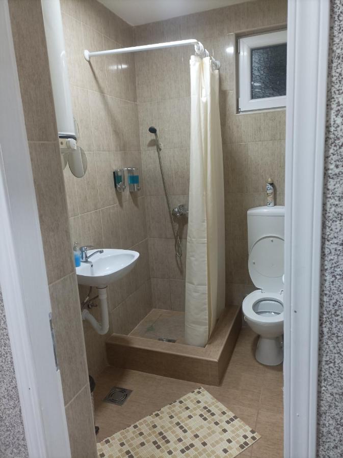 Apartmani Marija Zemun Zemun Polje Экстерьер фото